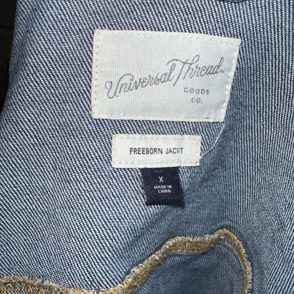 Universal Thread Distressed Basic X Denim Freebor… - image 3